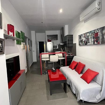 180 Home Un Sueno En El Corazon De Triana Voluntad Sevilla Bagian luar foto