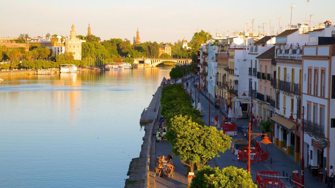 180 Home Un Sueno En El Corazon De Triana Voluntad Sevilla Bagian luar foto